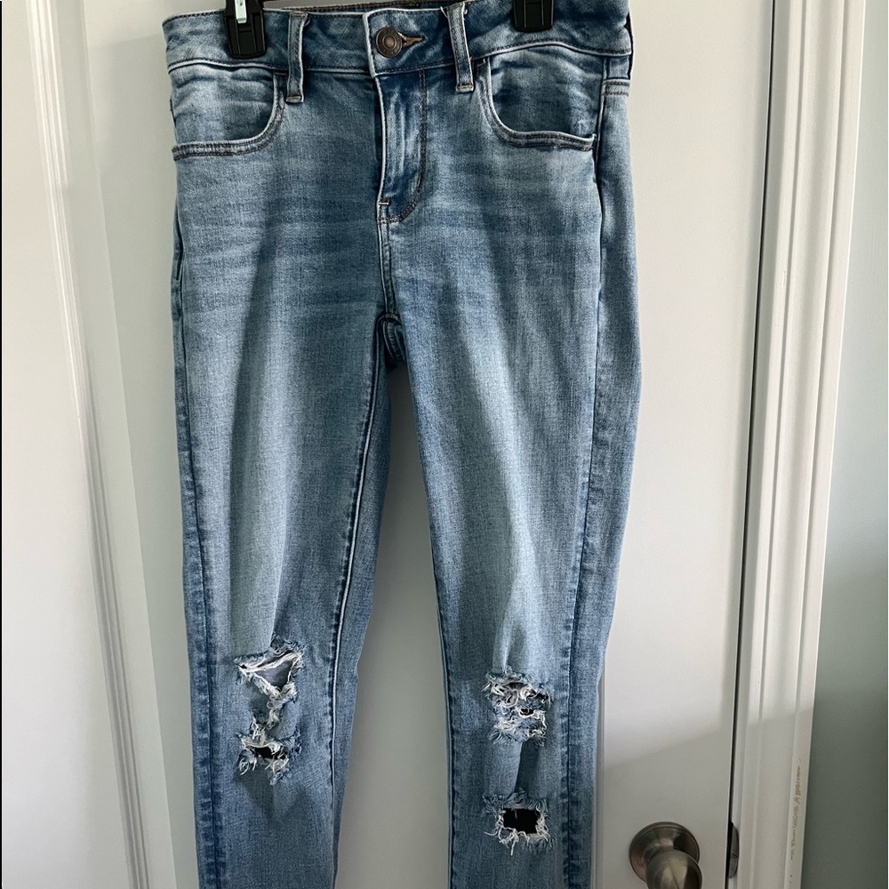 American Eagle Ripped Light Jeggings